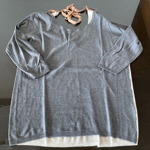Aritzia Babaton Woman’s Sweater
